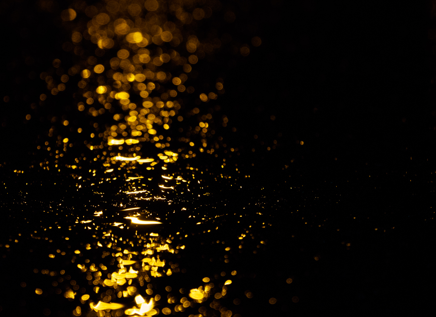 Urban Wet Ground - steel plate pattern.